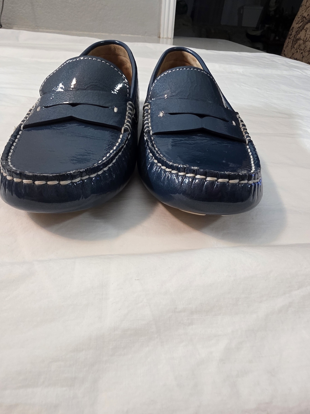 Johnston & Murphy Women's Metallic Navy Patent Leather Loafers - Picture 5 of 9